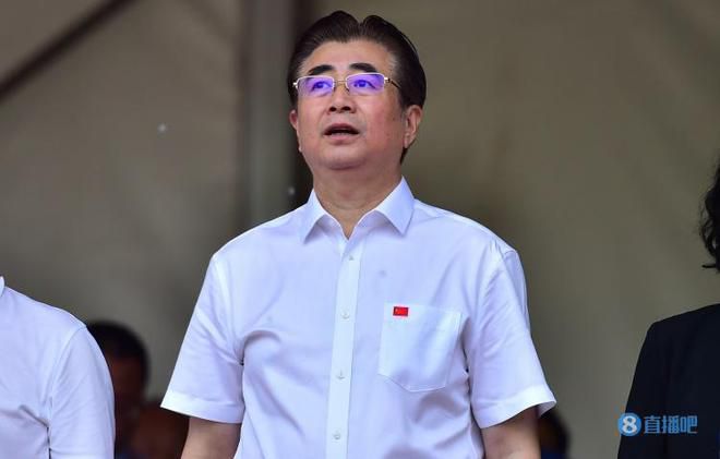 校长揉我胸啊嗯视频